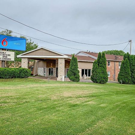 Motel 6 Rockford, Il ภายนอก รูปภาพ